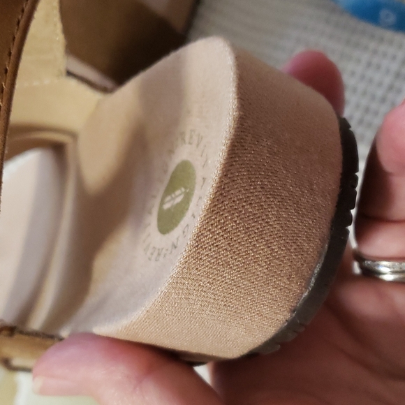 Sandals - Picture 7 of 7